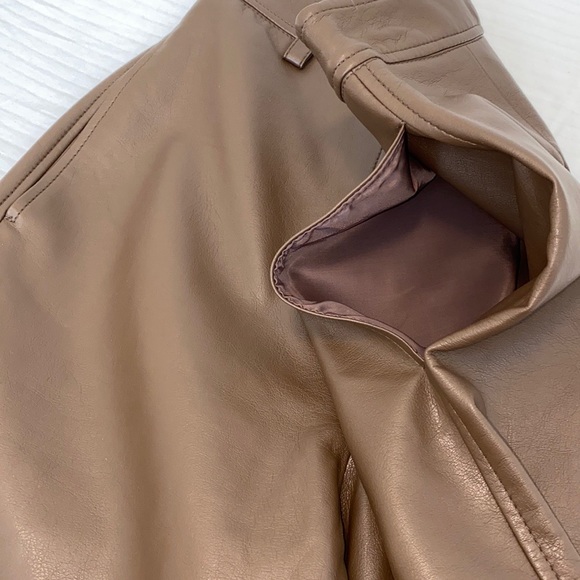 The Frankie Shop leather trouser shorts - Picture 5 of 7